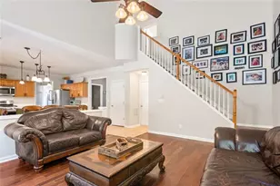 1335 Lyndhurst Way, Roswell, GA 30075 - Photo 19