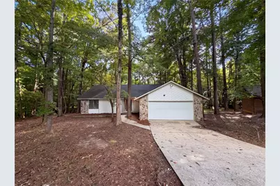 670 Marsh Court, Jonesboro, GA 30238 - Photo 1