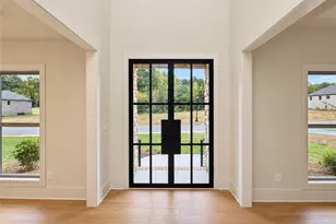 1061 Horizon Ct, Covington, GA 30016 - Photo 5