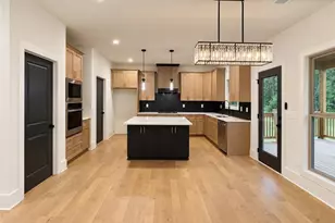 1061 Horizon Ct, Covington, GA 30016 - Photo 11