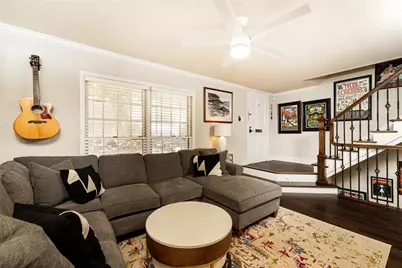135 Woodmere Square NW, Atlanta, GA 30327 - Photo 5