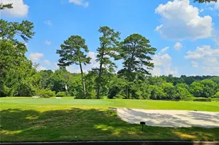 135 Woodmere Square NW, Atlanta, GA 30327 - Photo 69