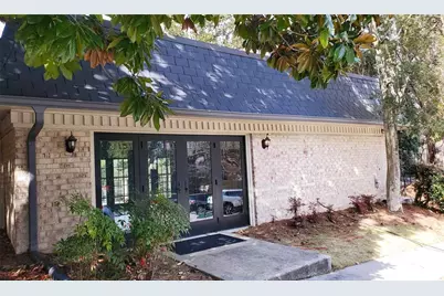 135 Woodmere Square NW, Atlanta, GA 30327 - Photo 85