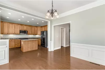 1035 E Paces Lane NE, Atlanta, GA 30326 - Photo 5