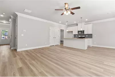 24 Richardson Street #C, Winder, GA 30680 - Photo 7