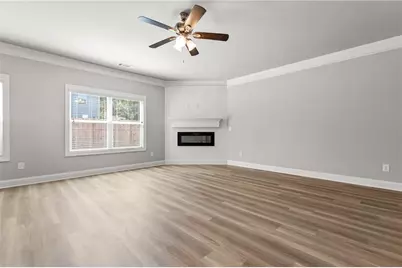 24 Richardson Street #C, Winder, GA 30680 - Photo 5