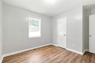 715 W Creek Cir, Monroe, GA 30655 - Photo 9
