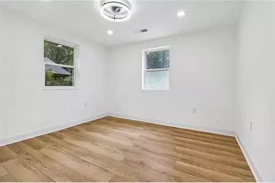 1355 Graymont Drive SW, Atlanta, GA 30310 - Photo 15