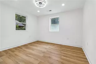1355 Graymont Dr SW, Atlanta, GA 30310 - Photo 15