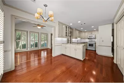 130 Brickleberry Drive, Roswell, GA 30075 - Photo 15