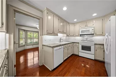 130 Brickleberry Drive, Roswell, GA 30075 - Photo 11