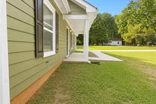1220 Claywill Cir, Monroe, GA 30655 - Photo 3
