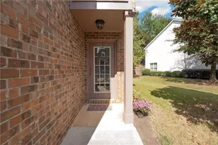 1665 Oakbrook Lake Dr, Norcross, GA 30093 - Photo 3