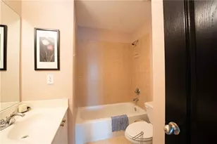 1665 Oakbrook Lake Dr, Norcross, GA 30093 - Photo 13