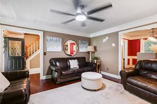 5750 Princeton Oaks Dr, Buford, GA 30518 - Photo 5