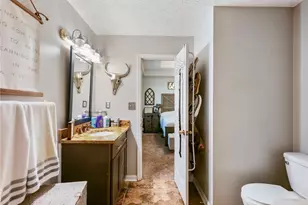 5750 Princeton Oaks Dr, Buford, GA 30518 - Photo 19