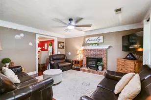 5750 Princeton Oaks Dr, Buford, GA 30518 - Photo 3
