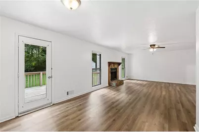 1146 Hutch Lane, Snellville, GA 30078 - Photo 19