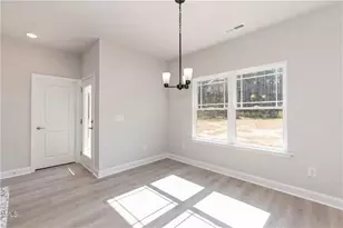 1655 Norris Landing Dr, Snellville, GA 30039 - Photo 5