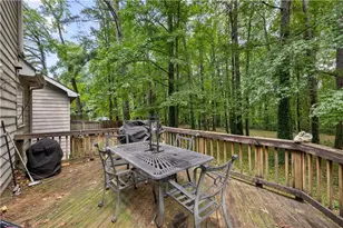 9330 Hidden Hollow Trail, Jonesboro, GA 30236 - Photo 17