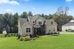 202 Old Lake Ln, Dawsonville, GA 30534 - Photo 5