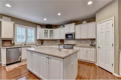 4196 Cami Way NE, Buford, GA 30519 - Photo 37