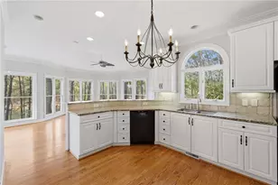 3176 Deepwater Dr, Gainesville, GA 30506 - Photo 13