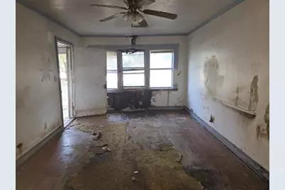 1004 Astor Avenue, Forest Park, GA 30297 - Photo 3