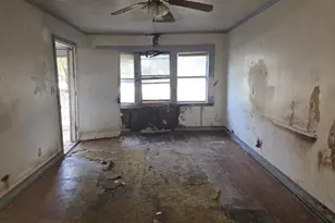 1004 Astor Ave, Forest Park, GA 30297 - Photo 3