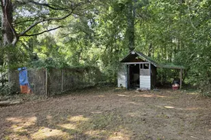 1004 Astor Ave, Forest Park, GA 30297 - Photo 11
