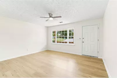 630 Crosscreek Trail SE, Conyers, GA 30094 - Photo 13
