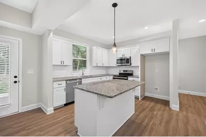 125 E 5th Street, Monroe, GA 30655 - Photo 11