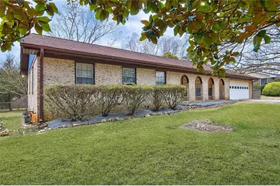 457 Castleaire Drive, Stone Mountain, GA 30087 - Photo 27