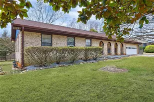 457 Castleaire Dr, Stone Mountain, GA 30087 - Photo 27