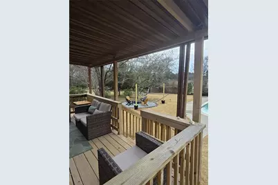 457 Castleaire Drive, Stone Mountain, GA 30087 - Photo 19