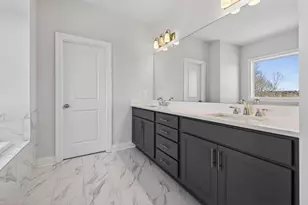 5554 Spring St, Flowery Branch, GA 30542 - Photo 25