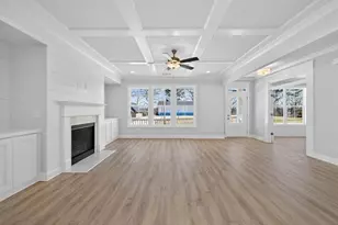5554 Spring St, Flowery Branch, GA 30542 - Photo 7