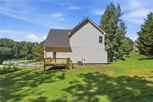 44 Fairwood Dr, Dallas, GA 30157 - Photo 5