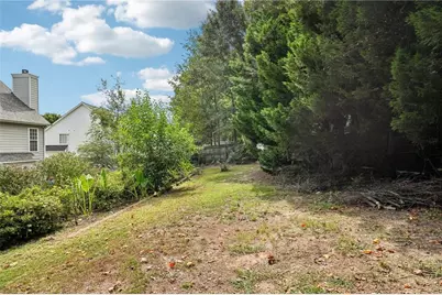 4010 Embassy Way, Lilburn, GA 30047 - Photo 65