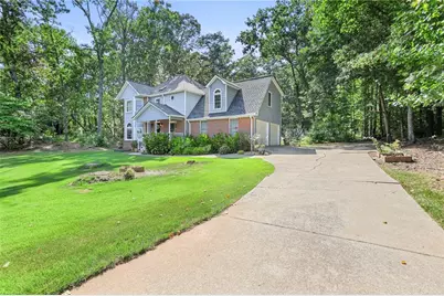 232 Lakewood Drive, Carrollton, GA 30117 - Photo 3