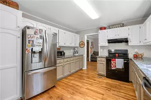232 Lakewood Dr, Carrollton, GA 30117 - Photo 17
