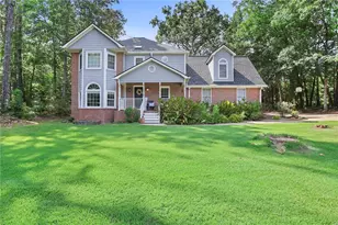232 Lakewood Dr, Carrollton, GA 30117 - Photo 1