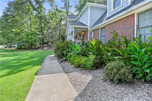 232 Lakewood Dr, Carrollton, GA 30117 - Photo 5