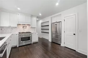2304 Rugby Ln, College Park, GA 30337 - Photo 11