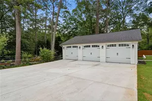 2304 Rugby Ln, College Park, GA 30337 - Photo 31