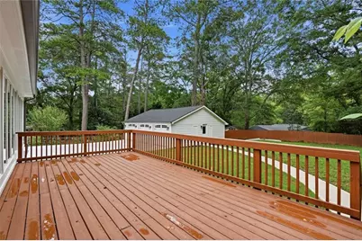 2304 Rugby Lane, College Park, GA 30337 - Photo 33