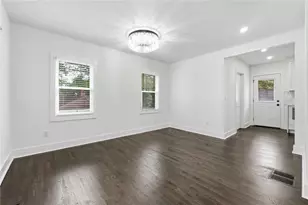 2304 Rugby Ln, College Park, GA 30337 - Photo 9