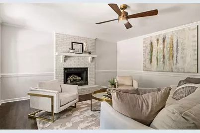 3627 Stonehenge Way NE, Marietta, GA 30066 - Photo 3