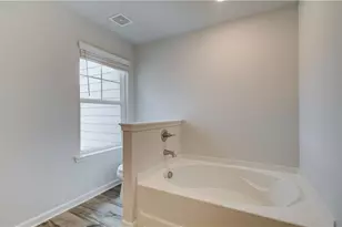 667 Treasure Dr, Stockbridge, GA 30281 - Photo 15