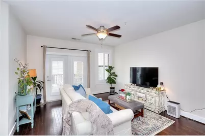 799 Hammond Drive, Sandy Springs, GA 30328 - Photo 9
